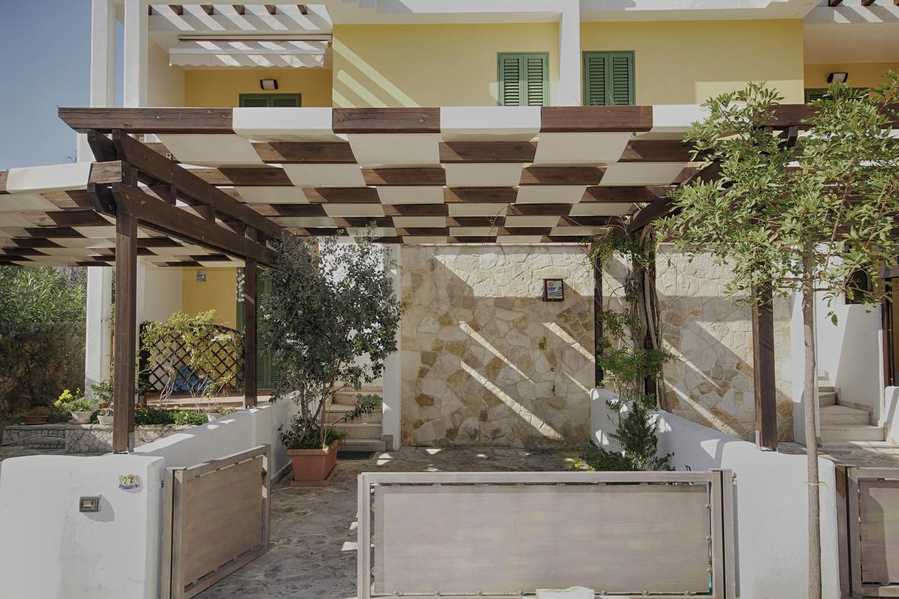 Baia Verde Villa1 Галиполи Екстериор снимка