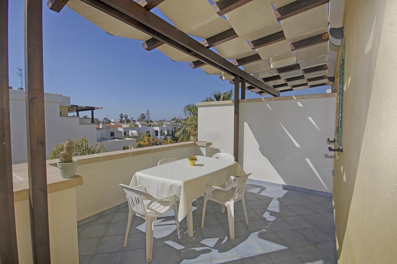Baia Verde Villa1 Галиполи Екстериор снимка